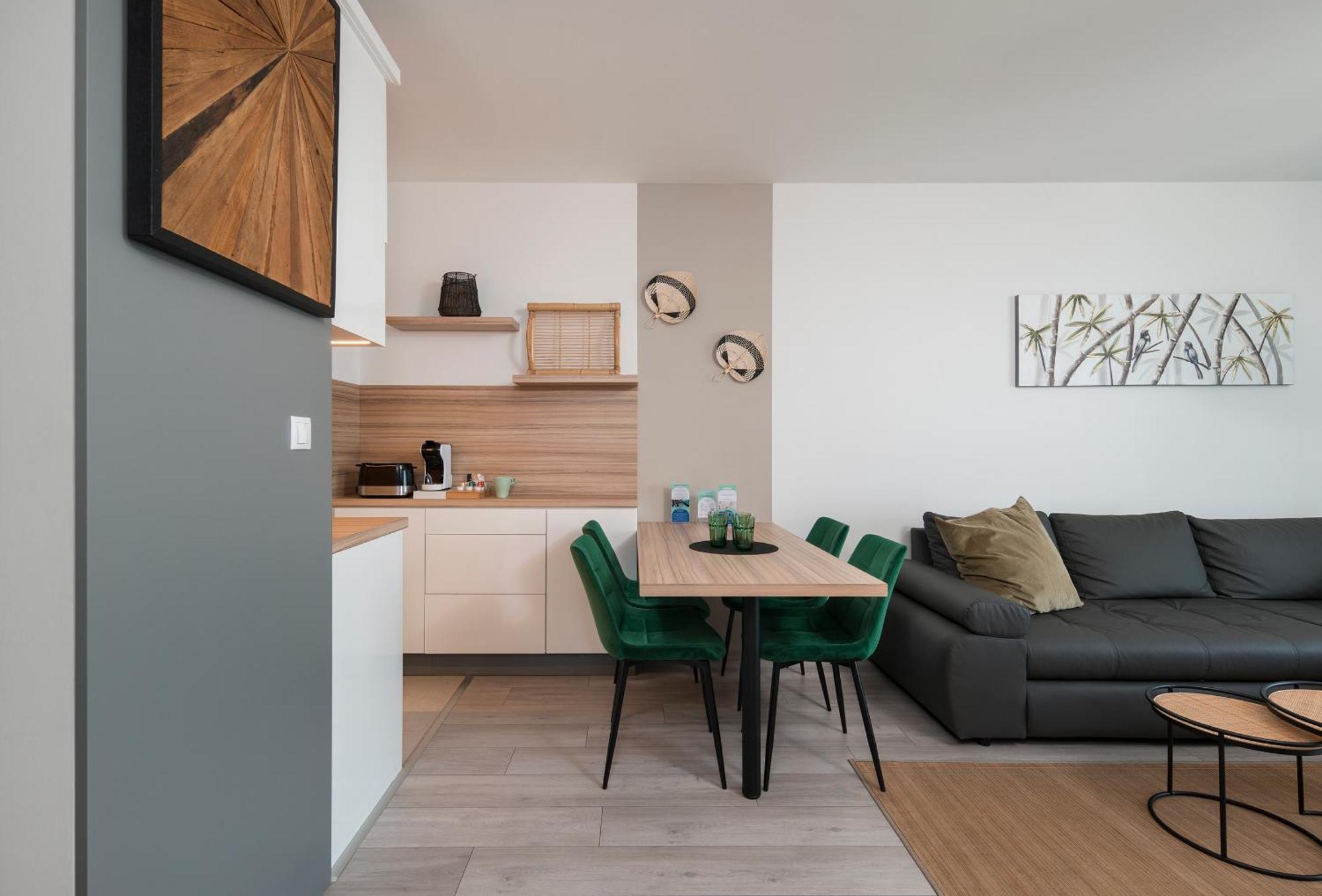 Sunset Resort - Lakeside Apartment Fonyod ห้อง รูปภาพ