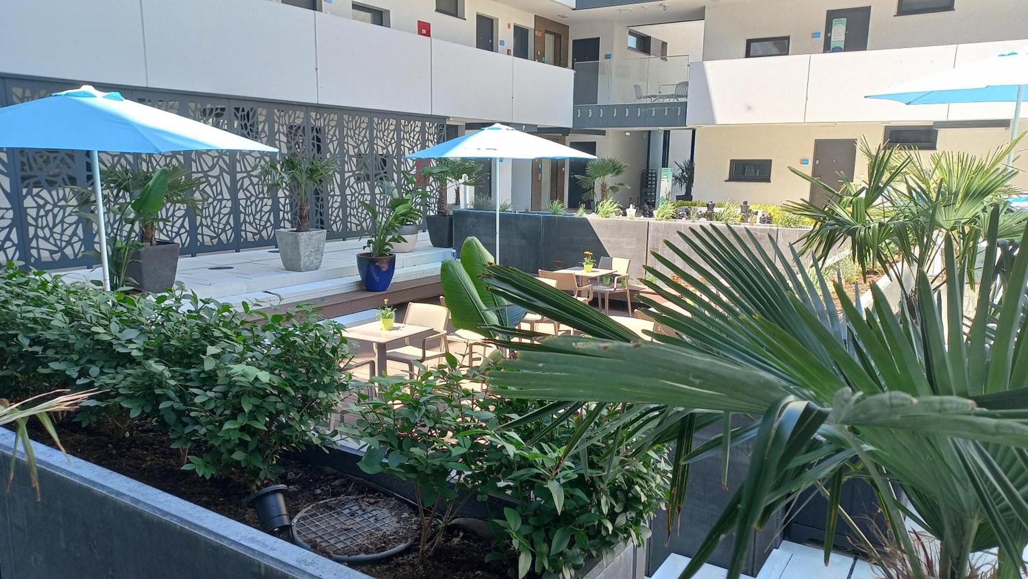 Sunset Resort - Lakeside Apartment Fonyod ภายนอก รูปภาพ